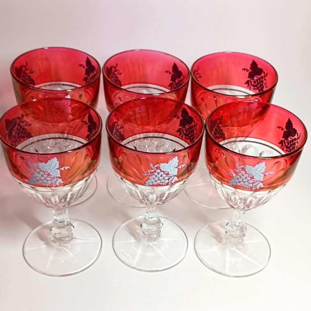 Collectible Vintage LUBIANA ITALY Ruby Red Cranberry Stain Glass w/White GRAPES